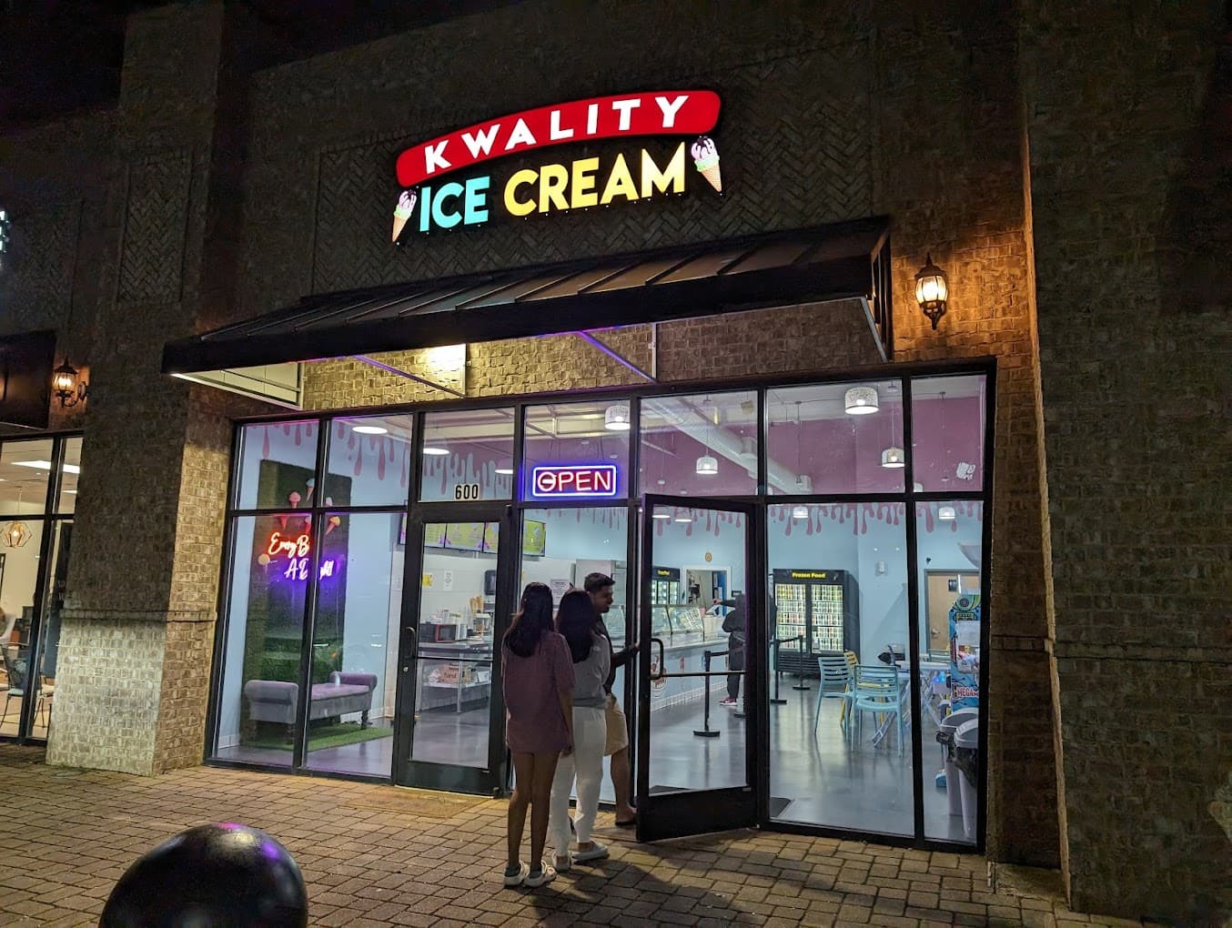 Cummings' Favorite Dessert Spot